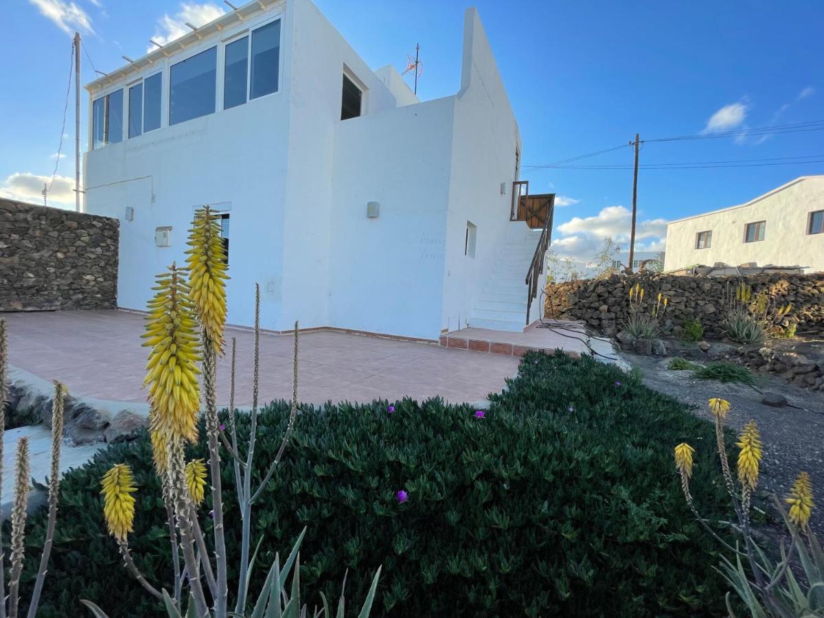 Casa Aloes Apartment Tías Екстериор снимка